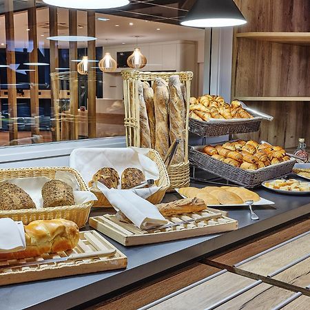 Logis Hotel Restaurant Aloe 레헤르비에르 외부 사진