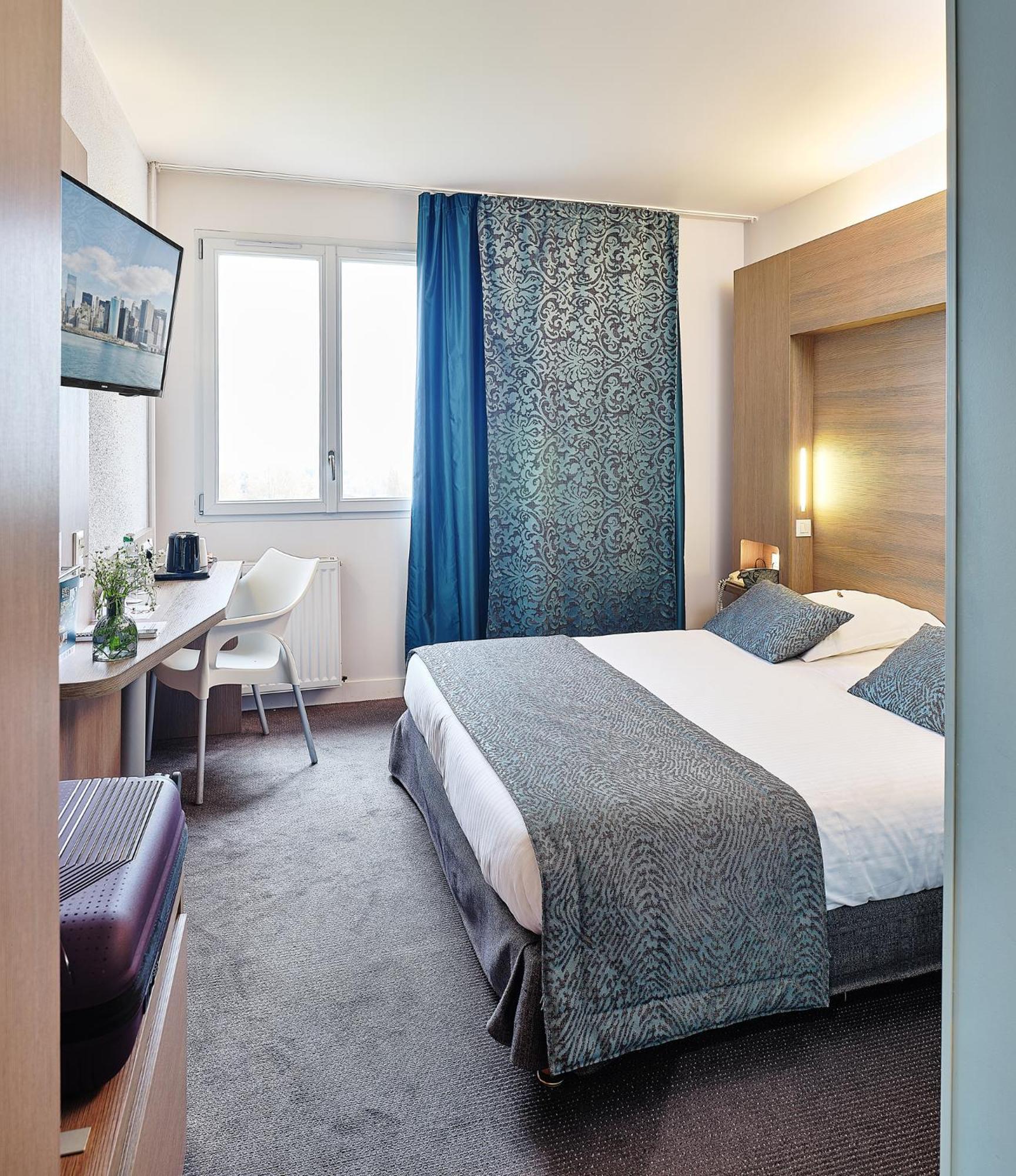 Logis Hotel Restaurant Aloe 레헤르비에르 외부 사진